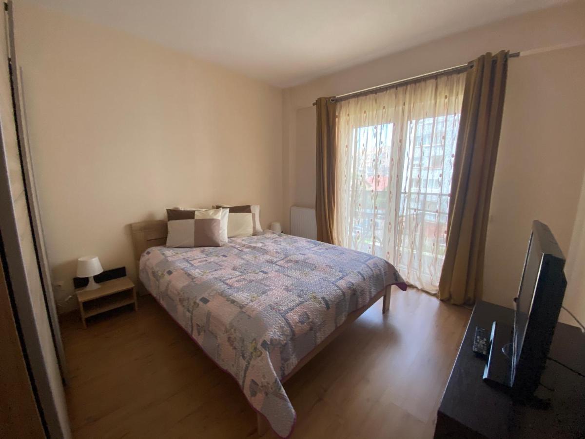 Târgu-MureşApartament Gloriei 17アパートメント エクステリア 写真